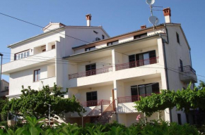 Отель Apartments with a parking space Rovinj - 12656  Ровинь